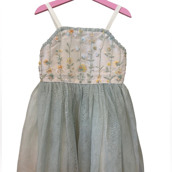Zunie Other - Zunie girls Floral Embroidered Dress with Tulle Skirt! Size 5.